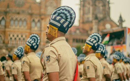 Bihar Job Scam Unveiled: Fake Police Station Dupes Youth with False Promises - Bio Points News