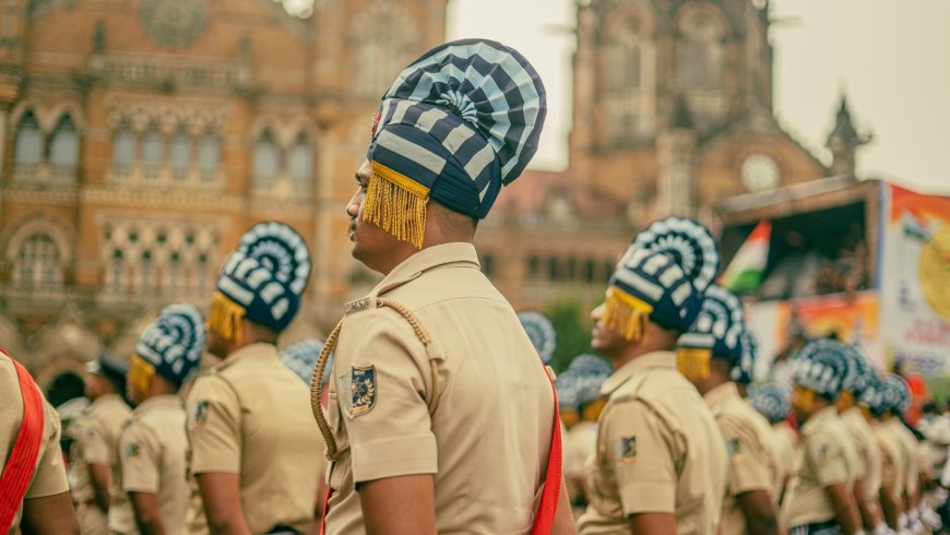 Bihar Job Scam Unveiled: Fake Police Station Dupes Youth with False Promises - Bio Points News